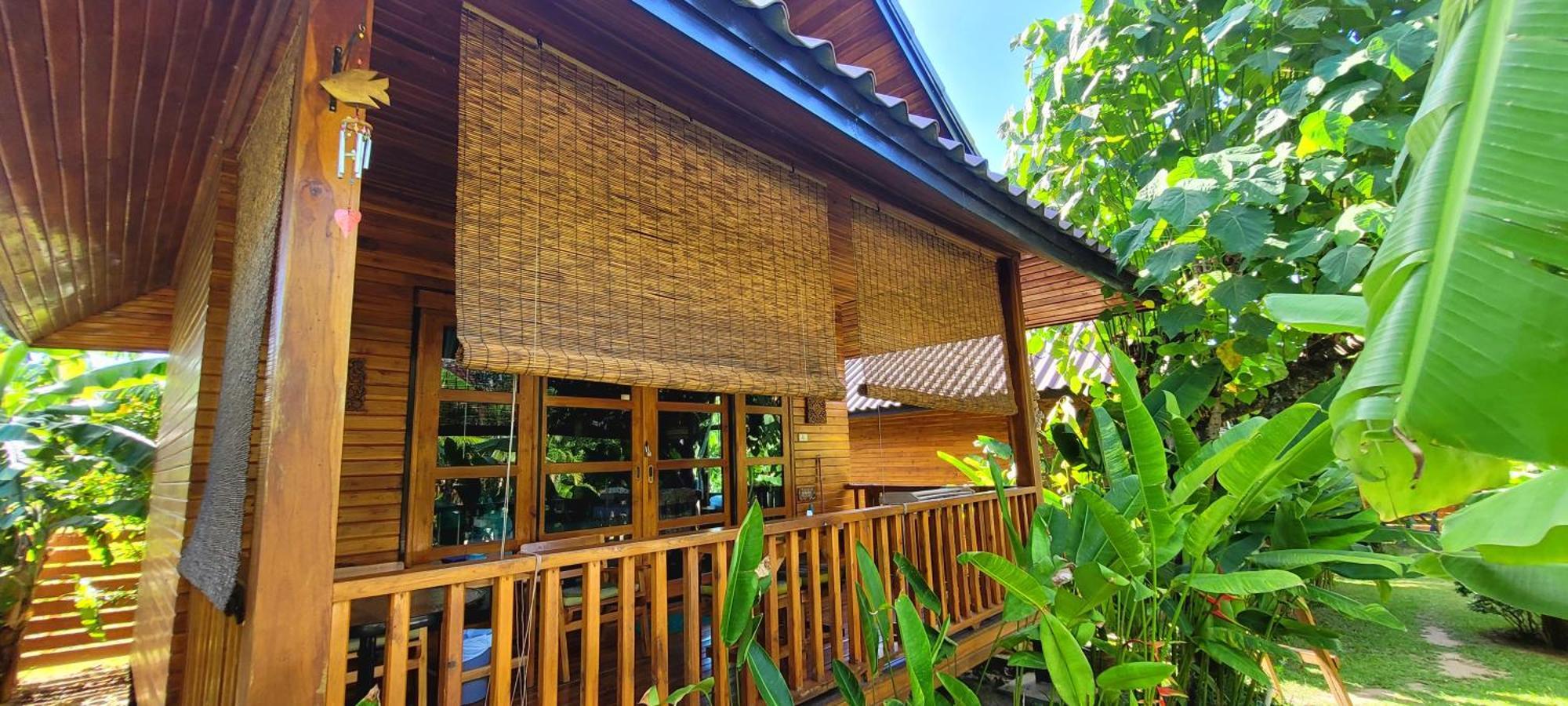 Samui Blue Bird Bed & Breakfast หาดแม่น้ำ ภายนอก รูปภาพ