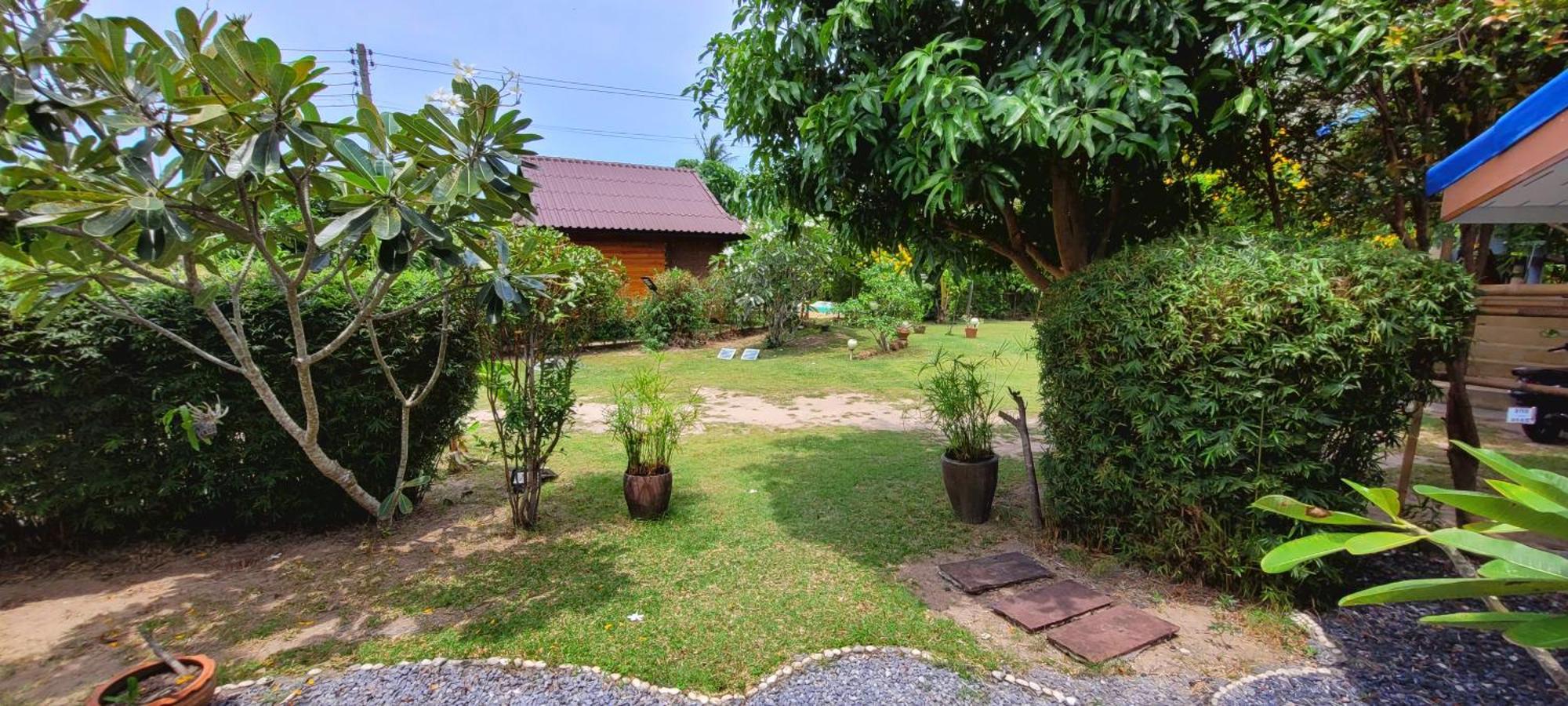 Samui Blue Bird Bed & Breakfast หาดแม่น้ำ ภายนอก รูปภาพ
