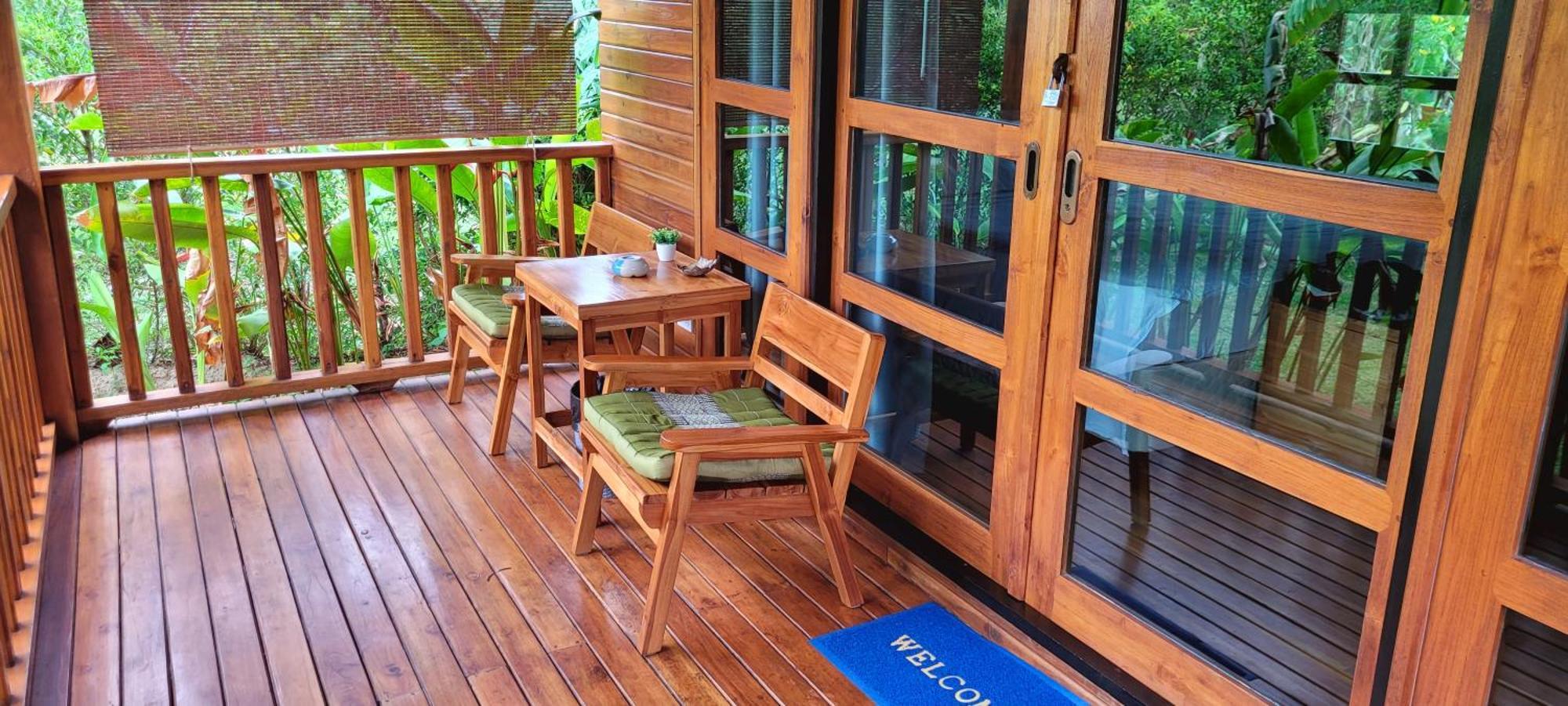 Samui Blue Bird Bed & Breakfast หาดแม่น้ำ ภายนอก รูปภาพ