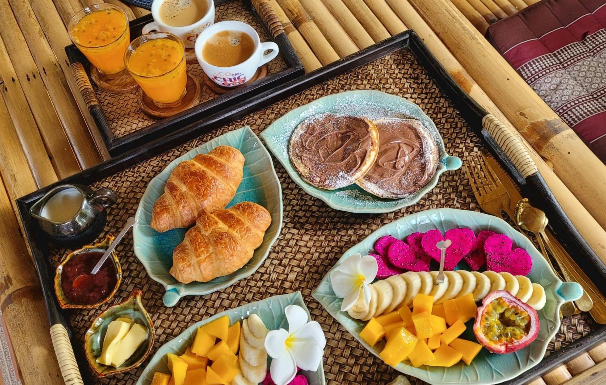 Samui Blue Bird Bed & Breakfast หาดแม่น้ำ ภายนอก รูปภาพ