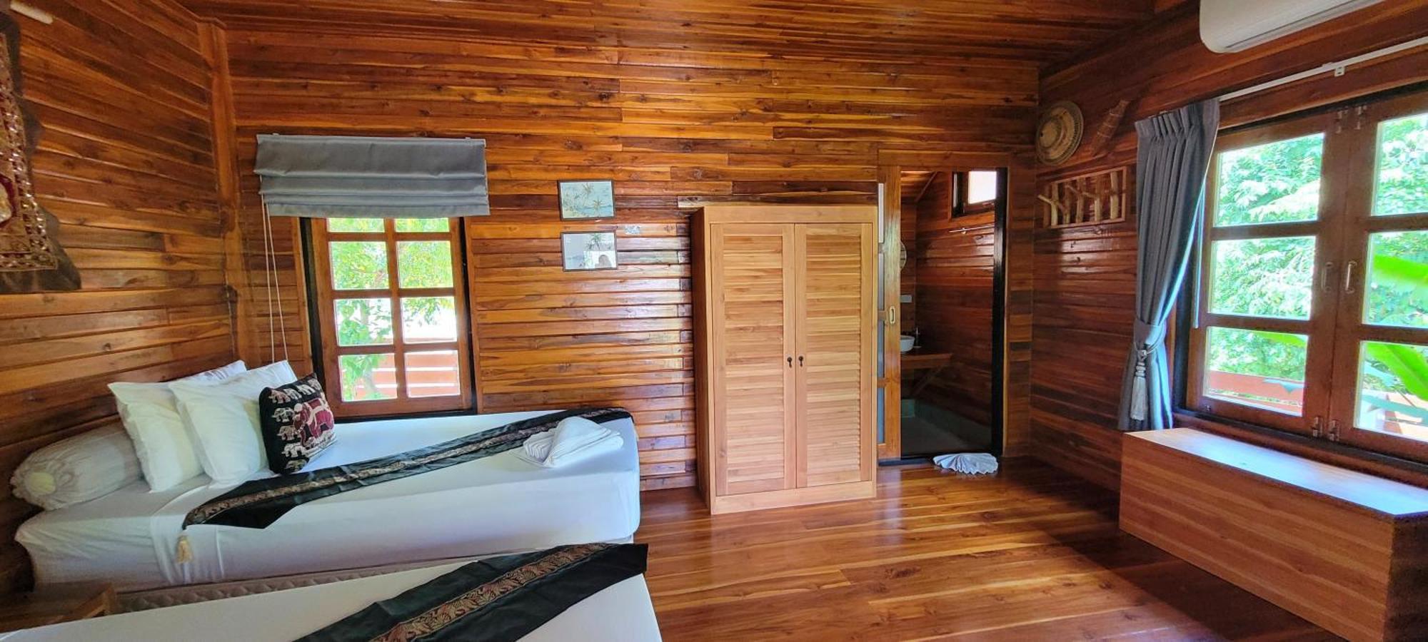 Samui Blue Bird Bed & Breakfast หาดแม่น้ำ ภายนอก รูปภาพ